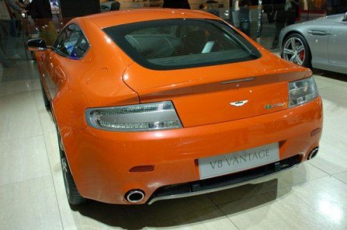  Aston Martin V8 Vantage N400 -  9