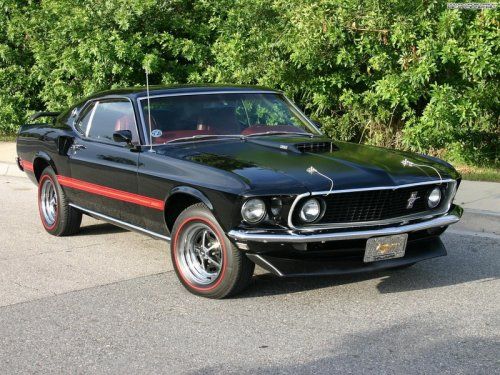 Ford Mustang -  16