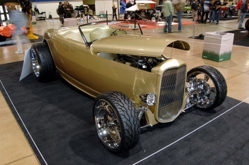 Grand National Roadster Show    -  16