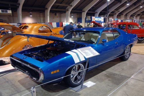 Grand National Roadster Show    -  19