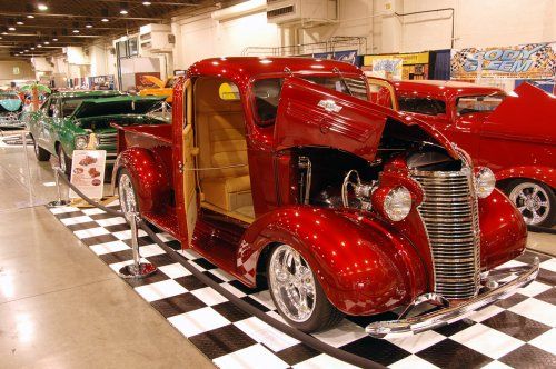 Grand National Roadster Show    -  66