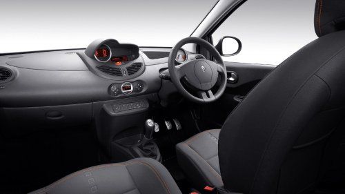  Infocar: Renault Twingo Sport -  9