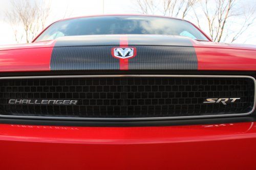  Infocar: 2009 Dodge Challenger SRT8  -  4