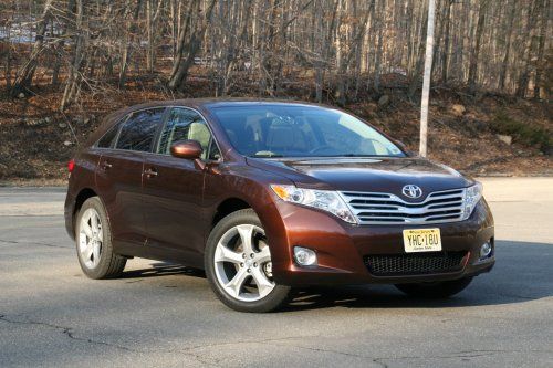  Infocar: Toyota Venza -  1