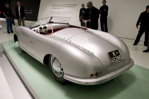  Porsche   -  39