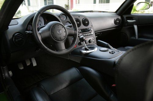  Infocar: 2008 Dodge Viper SRT-10 -  12