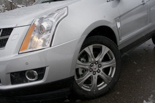  InfoCar: Cadillac SRX -  10