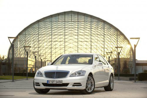  InfoCar: 2010 Mercedes-Benz S400 Hybrid -  6