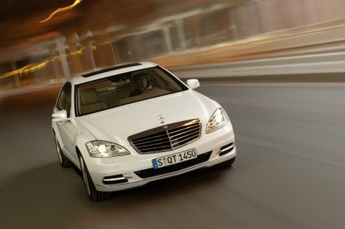  InfoCar: 2010 Mercedes-Benz S400 Hybrid -  9