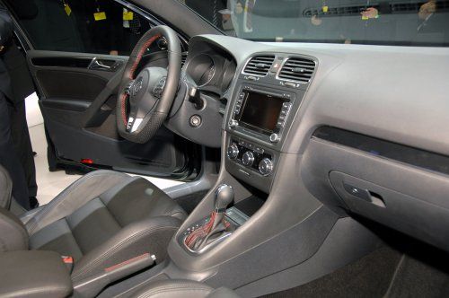 2009 New-York:  2010 Volkswagen GTI -  23