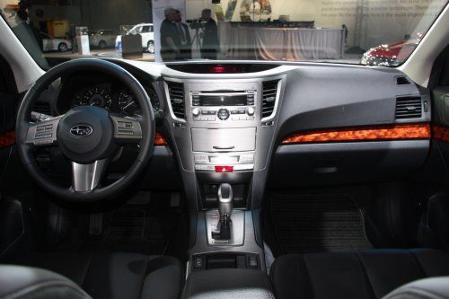 2009 New-York:  2010 Subaru Legacy -  12