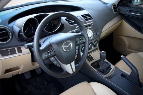  InfoCar: 2010 Mazda3 -  13