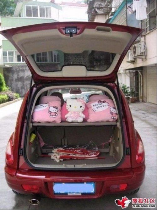 Chrysler PT Cruiser   Hello Kitty -  11