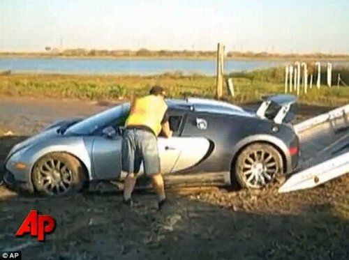  Bugatti Veyron -  3