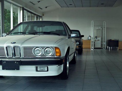  BMW    -  2