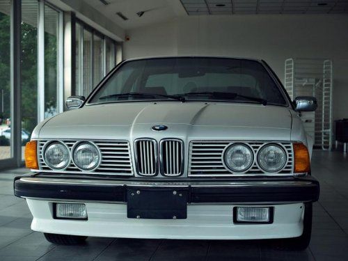  BMW    -  9