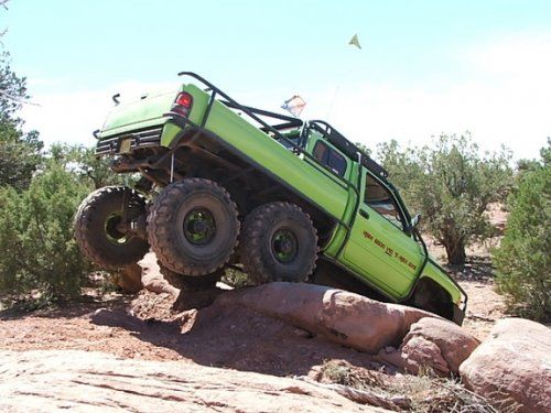 Dodge Ram V10 T-Rex 6x6-   -  4