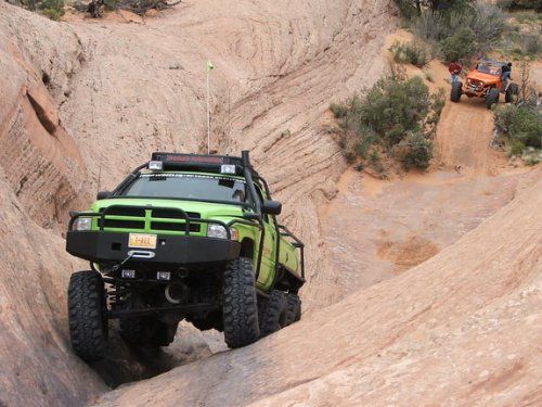 Dodge Ram V10 T-Rex 6x6-   -  5