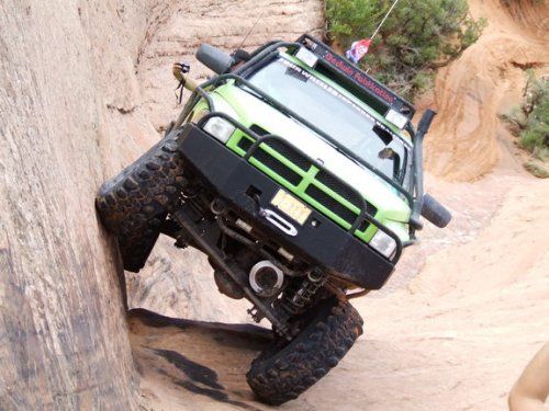 Dodge Ram V10 T-Rex 6x6-   -  9