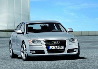 Audi A8   -  1