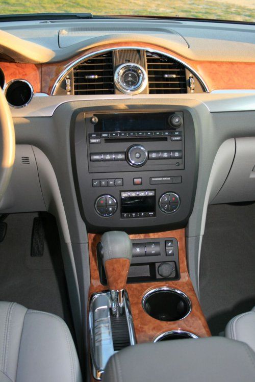 2008 Buick Enclave CXL     -  8